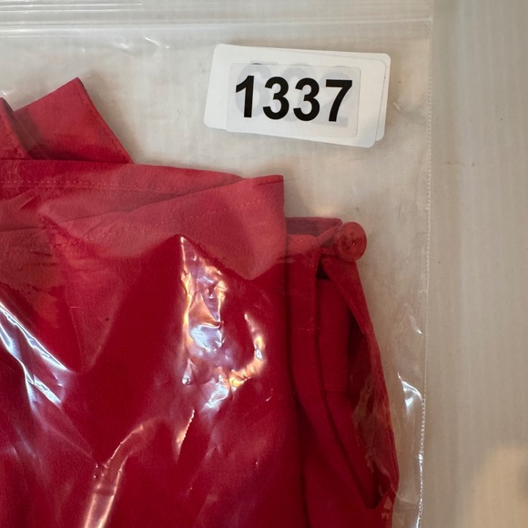 Vintage Anna & Frank Blouse Women M Red 100% Silk Short Sleeve Top Retro Elegant - Picture 8 of 9